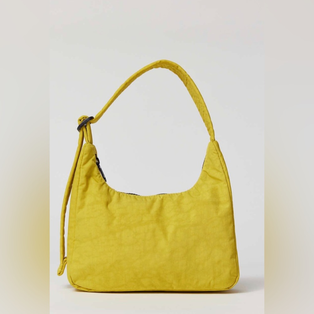 Baggu nylon shoulder bag in sour